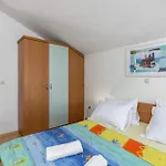 1 Bedroom Beautiful In Lejlighed *